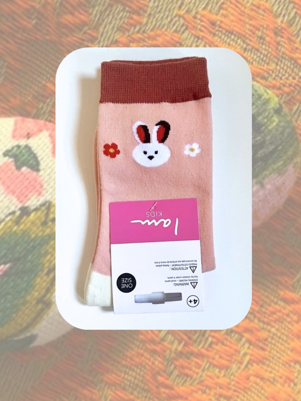 (kids) 🏷️ brown & pink socks with kawaii cute bunny 🐰 on them